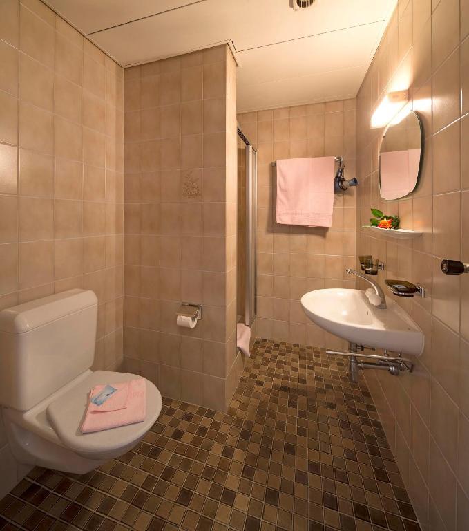 Hotel Al Lago Vogorno Camera foto